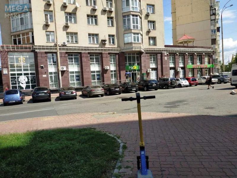 Оренда комерційної нерухомості, 305&nbsp;кв.м, под магазин, <a class="location-link" href="/kiev/" title="Недвижимость Київ">Київ</a>, <a class="location-link" href="/kiev/obolonskij/" title="Недвижимость Оболонський район">Оболонський р-н</a>, Героїв Сталінграду просп., 26а (изображение 1)