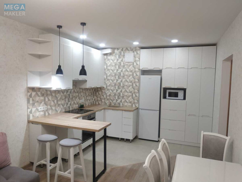 Оренда 2 кімнатної квартири, <a class="location-link" href="/kiev/" title="Недвижимость Київ">Київ</a>, <a class="location-link" href="/kiev/dneprovskij/" title="Недвижимость Дніпровський район">Дніпровський р-н</a>, Євгена Сверстюка вул., 6г (изображение 1)