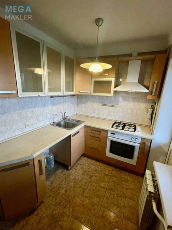 Продаж 3 кімнатної квартири (60/40/7), 7 пов. 9 пов. будинку, <a class="location-link" href="/kiev/" title="Недвижимость Київ">Київ</a>, <a class="location-link" href="/kiev/dneprovskij/" title="Недвижимость Дніпровський район">Дніпровський р-н</a>, Павла Тычины просп., 3 (изображение 1)