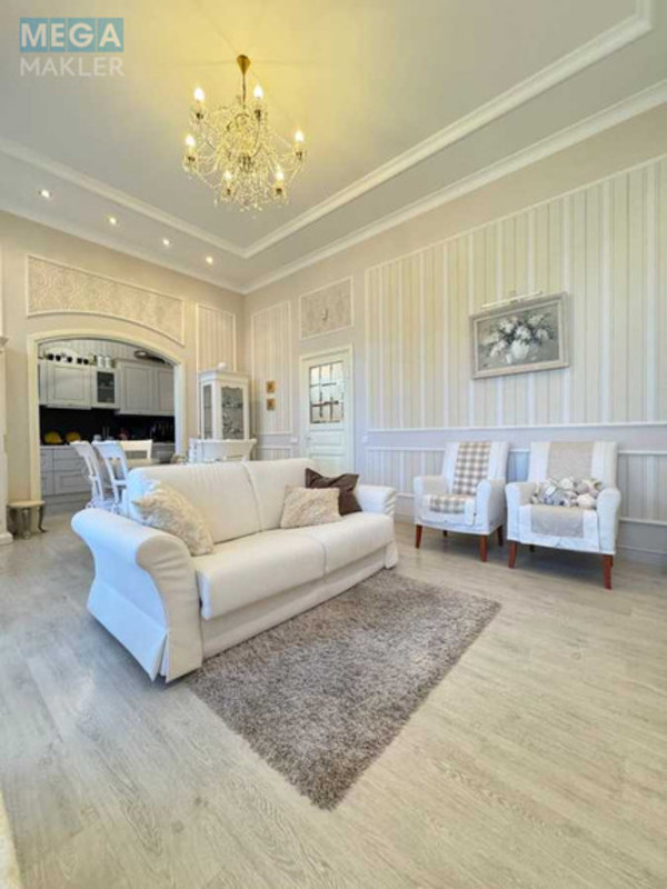 Продаж 3 кімнатної квартири (90/45/10), 1 пов. 3 пов. будинку, <a class="location-link" href="/rovno/" title="Недвижимость Рівне">Рівне</a>, Гурєва (изображение 1)