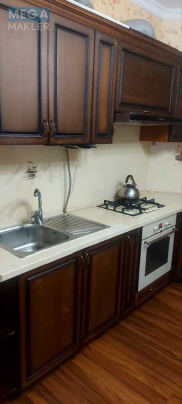 Продаж 3 кімнатної квартири (100/70/19), 4 пов. 4 пов. будинку, <a class="location-link" href="/odessa/" title="Недвижимость Одеса">Одеса</a>, <a class="location-link" href="/odessa/primorskij/" title="Недвижимость Приморський район">Приморський р-н</a>, Канатна, 28 (изображение 1)