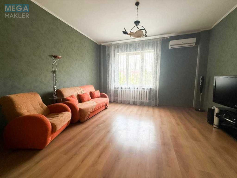 Продаж 2 кімнатної квартири (70/34/14), 2 пов. 17 пов. будинку, <a class="location-link" href="/kiev/" title="Недвижимость Київ">Київ</a>, <a class="location-link" href="/kiev/darnickij/" title="Недвижимость Дарницький район">Дарницький р-н</a>, Княжий Затон вул., 16в (изображение 1)