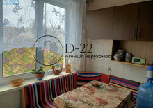 Продаж 3 кімнатної квартири (70/48/7), 2 пов. 9 пов. будинку