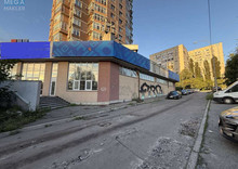 Оренда окремої будівлі/побудови, 1 000 кв.м