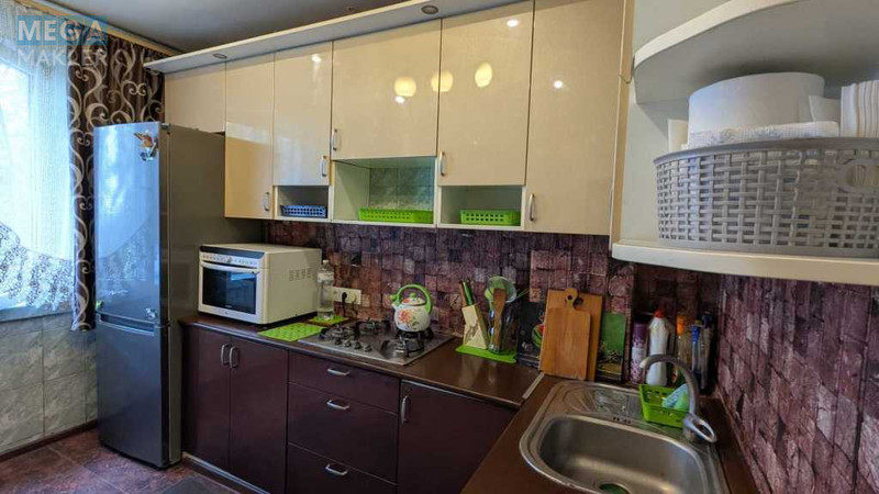 Оренда 2 кімнатної квартири, <a class="location-link" href="/kiev/" title="Недвижимость Київ">Київ</a>, <a class="location-link" href="/kiev/dneprovskij/" title="Недвижимость Дніпровський район">Дніпровський р-н</a>, Челябінська вул., 5б (изображение 1)