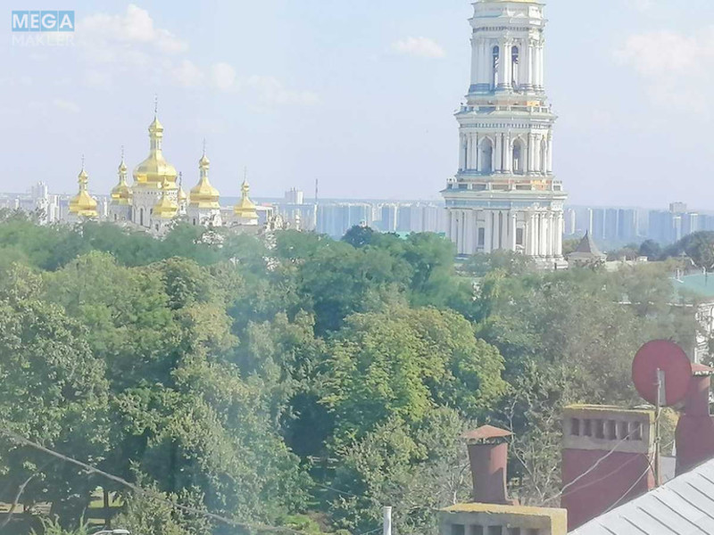 Продаж 1 кімнатної квартири (35/17/7), 9 пов. 9 пов. будинку, <a class="location-link" href="/kiev/" title="Недвижимость Київ">Київ</a>, <a class="location-link" href="/kiev/pecherskij/" title="Недвижимость Печерський район">Печерський р-н</a>, Лаврська вул., 4 (изображение 1)