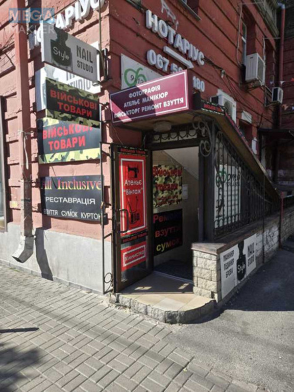 Оренда комерційної нерухомості, 44 кв.м, под магазин, <a class="location-link" href="/kiev/" title="Недвижимость Київ">Київ</a>, <a class="location-link" href="/kiev/shevchenkovskij/" title="Недвижимость Шевченківський район">Шевченківський р-н</a>, Тараса Шевченка бульв., 58 (изображение 1)