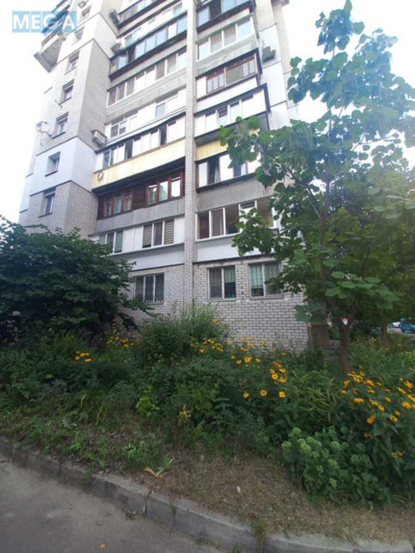 Продаж 3 кімнатної квартири (67,1/40/8,4), 2 пов. 14 пов. будинку, <a class="location-link" href="/brovary/" title="Недвижимость Бровари">Бровари</a>, Грушевського, 13 (изображение 1)