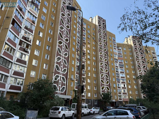 Продаж 3 кімнатної квартири (103/55/12), 7 пов. 16 пов. будинку, <a class="location-link" href="/kiev/" title="Недвижимость Київ">Київ</a>, <a class="location-link" href="/kiev/darnickij/" title="Недвижимость Дарницький район">Дарницький р-н</a>, Анны Ахматовой ул., 43 (изображение 1)