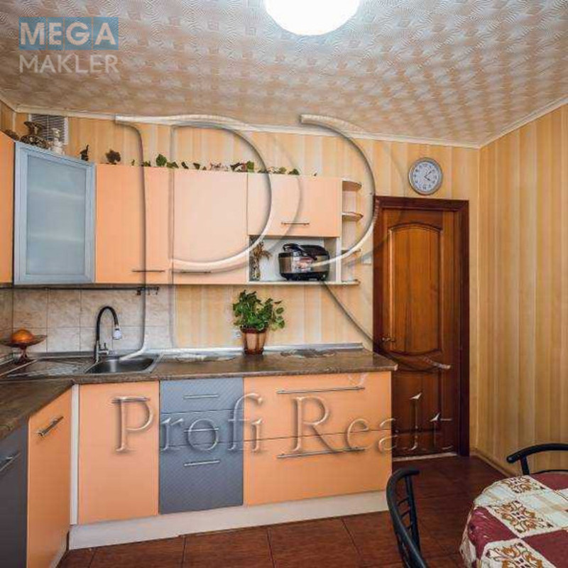 Продаж 2 кімнатної квартири (60/29/8), 11 пов. 12 пов. будинку, <a class="location-link" href="/kiev/" title="Недвижимость Київ">Київ</a>, <a class="location-link" href="/kiev/solomenskij/" title="Недвижимость Солом'янський район">Солом'янський р-н</a>, Гетьмана Вадима вулиця, 46А (изображение 1)