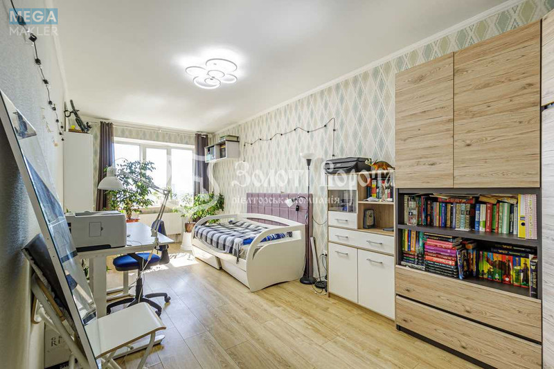 Продаж 3 кімнатної квартири (108/45/25), 16 пов. 17 пов. будинку, <a class="location-link" href="/kiev/" title="Недвижимость Київ">Київ</a>, <a class="location-link" href="/kiev/svyatoshinskij/" title="Недвижимость Святошинський район">Святошинський р-н</a>, Академіка Вернадського бульв., 24 (изображение 1)