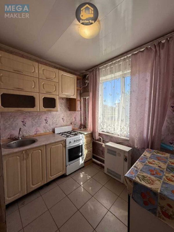 Продаж 2 кімнатної квартири (43,9/21/5,7), 1 пов. 2 пов. будинку, <a class="location-link" href="/buzova/" title="Недвижимость Бузова">Бузова</a>, Центральна, 15 (изображение 1)
