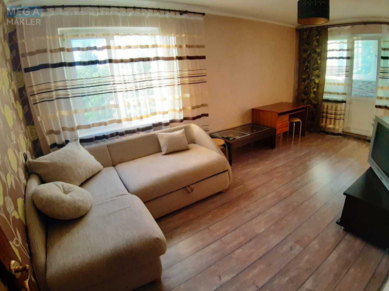 Оренда 2 кімнатної квартири, <a class="location-link" href="/kiev/" title="Недвижимость Київ">Київ</a>, <a class="location-link" href="/kiev/dneprovskij/" title="Недвижимость Дніпровський район">Дніпровський р-н</a>, Перова бульв., 16 (изображение 1)