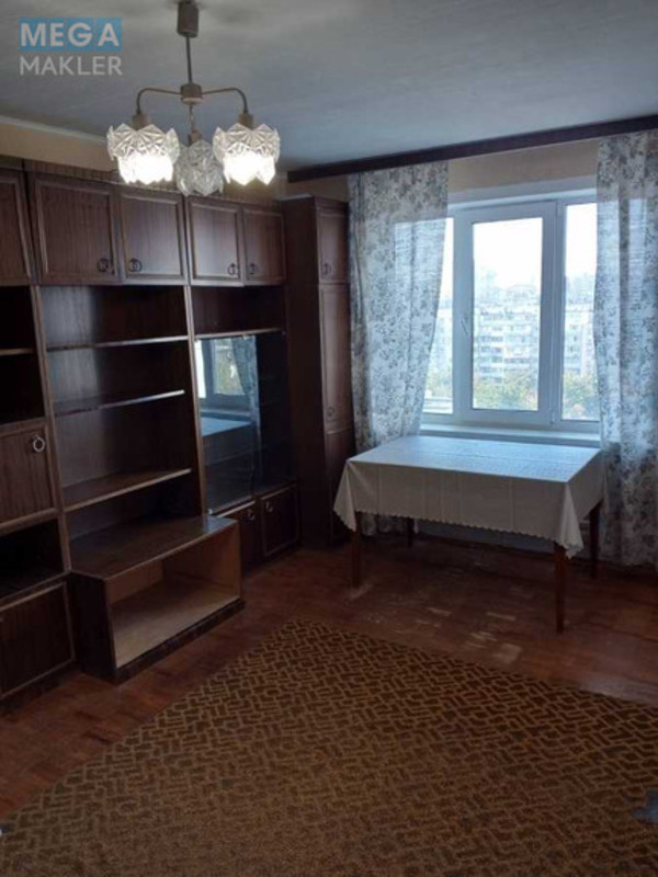 Оренда 2 кімнатної квартири, <a class="location-link" href="/kiev/" title="Недвижимость Київ">Київ</a>, <a class="location-link" href="/kiev/darnickij/" title="Недвижимость Дарницький район">Дарницький р-н</a>, Санаторна вул., 18 (изображение 1)