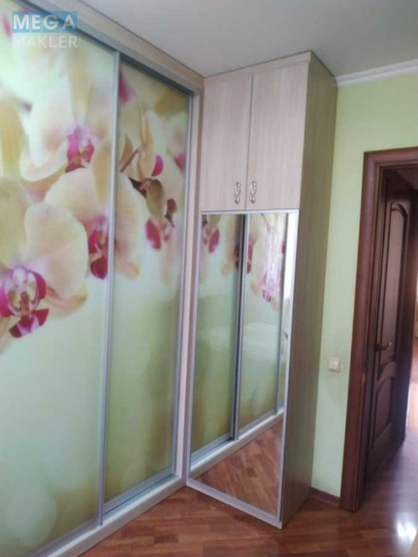 Оренда 3 кімнатної квартири, <a class="location-link" href="/odessa/" title="Недвижимость Одеса">Одеса</a>, <a class="location-link" href="/odessa/kievskij/" title="Недвижимость Київський район">Київський р-н</a>, Люстдорфская дорога, 56б (изображение 1)