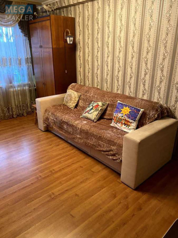 Оренда 2 кімнатної квартири, <a class="location-link" href="/kiev/" title="Недвижимость Київ">Київ</a>, <a class="location-link" href="/kiev/svyatoshinskij/" title="Недвижимость Святошинський район">Святошинський р-н</a>, Миколи Ушакова вул., 8 (изображение 1)
