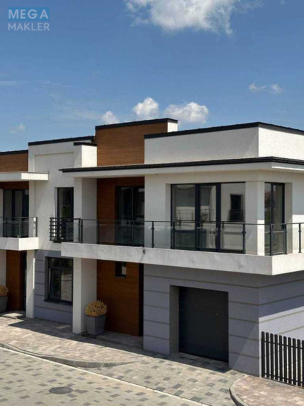 Продаж дома, 2 поверху, 150,40 кв.м, 5 кімнат, ділянка 3,66 сотки, <a class="location-link" href="/volchinec-selo-if/" title="Недвижимость Вовчинець">Вовчинець</a>, Прийми, 8 (изображение 1)