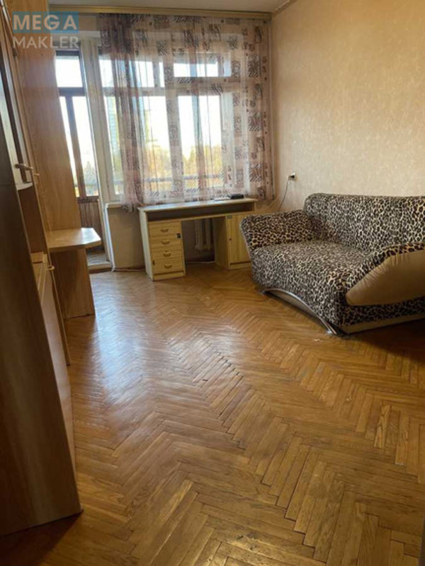 Оренда 2 кімнатної квартири, <a class="location-link" href="/kiev/" title="Недвижимость Київ">Київ</a>, <a class="location-link" href="/kiev/shevchenkovskij/" title="Недвижимость Шевченківський район">Шевченківський р-н</a>, Льва Толстого вул., 33 (изображение 1)