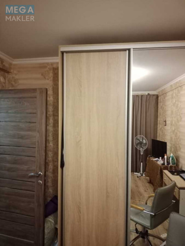 Оренда 1 кімнатної квартири, <a class="location-link" href="/kiev/" title="Недвижимость Київ">Київ</a>, <a class="location-link" href="/kiev/dneprovskij/" title="Недвижимость Дніпровський район">Дніпровський р-н</a>, Андрея Малышко ул., 27 (изображение 1)