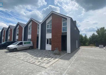 Продаж дома, 2 поверху, 130 кв.м, 4 кімнати, ділянка 2 сотки