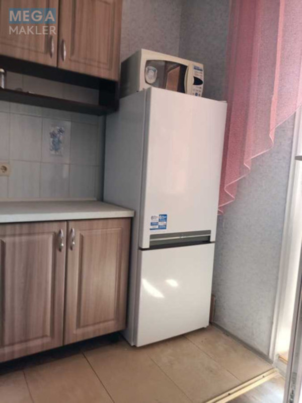 Оренда 1 кімнатної квартири, <a class="location-link" href="/kiev/" title="Недвижимость Київ">Київ</a>, <a class="location-link" href="/kiev/desnyanskij/" title="Недвижимость Деснянський район">Деснянський р-н</a>, Милославська вул., 8 (изображение 1)