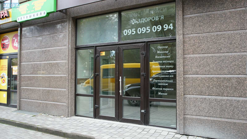 Продаж окремої будівлі/побудови, 159,80 кв.м, <a class="location-link" href="/ivano-frankovsk/" title="Недвижимость Івано-Франківськ">Івано-Франківськ</a>, вул.Залізнична, 49 (изображение 1)