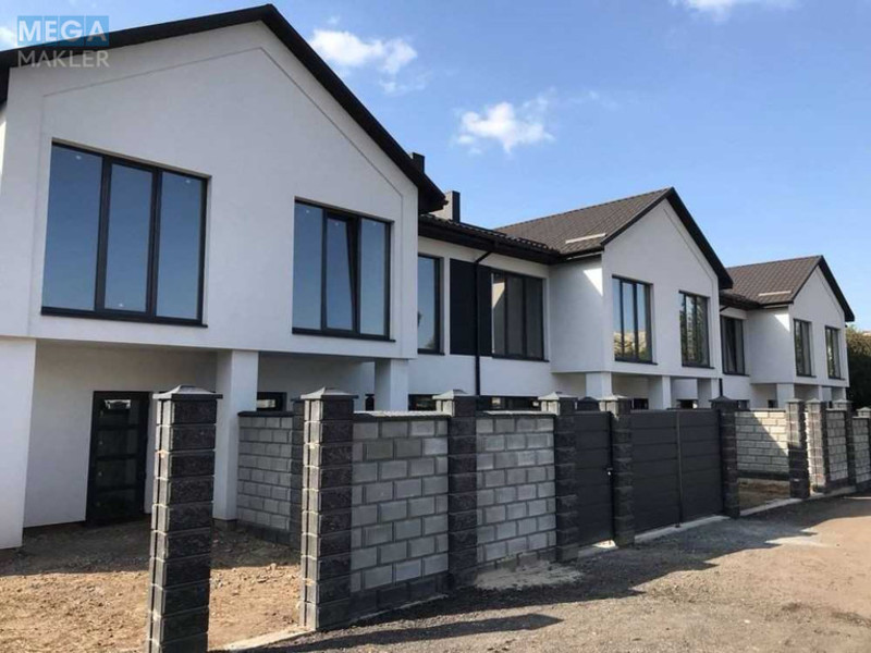Продаж дома, 2&nbsp;поверху, 120&nbsp;кв.м, 3&nbsp;кімнати, ділянка 0,50&nbsp;соток, <a class="location-link" href="/rovno/" title="Недвижимость Рівне">Рівне</a>, Мельника (изображение 1)