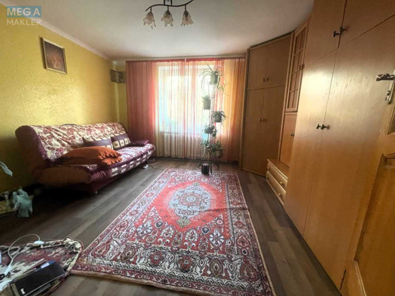 Продаж 2 кімнатної квартири (47,9/20/6,6), 1 пов. 5 пов. будинку, <a class="location-link" href="/rovno/" title="Недвижимость Рівне">Рівне</a>, Степана Бандери (изображение 1)