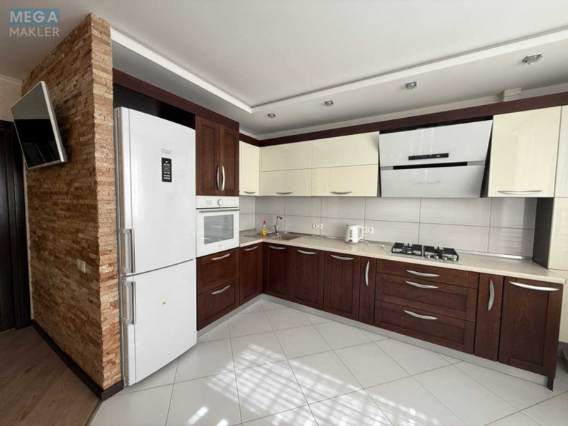 Новобудова, 11 поверхів, <a class="location-link" href="/rovno/" title="Недвижимость Рівне">Рівне</a>, Чорновола (изображение 1)