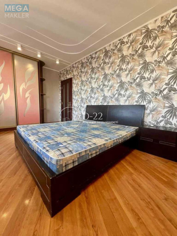 Продаж 1 кімнатної квартири (82/?/15), 17 пов. 23 пов. будинку, <a class="location-link" href="/kiev/" title="Недвижимость Київ">Київ</a>, <a class="location-link" href="/kiev/darnickij/" title="Недвижимость Дарницький район">Дарницький р-н</a>, Анни Ахматової вулиця, 13д (изображение 1)