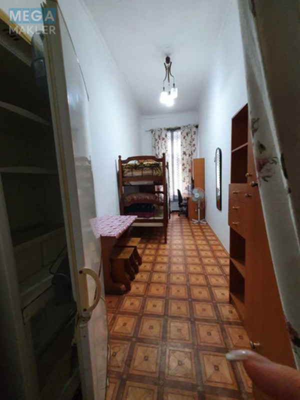 Оренда кімнати (підселення), <a class="location-link" href="/odessa/" title="Недвижимость Одеса">Одеса</a>, <a class="location-link" href="/odessa/primorskij/" title="Недвижимость Приморський район">Приморський р-н</a>, Пантелеймоновская, 101 (изображение 1)