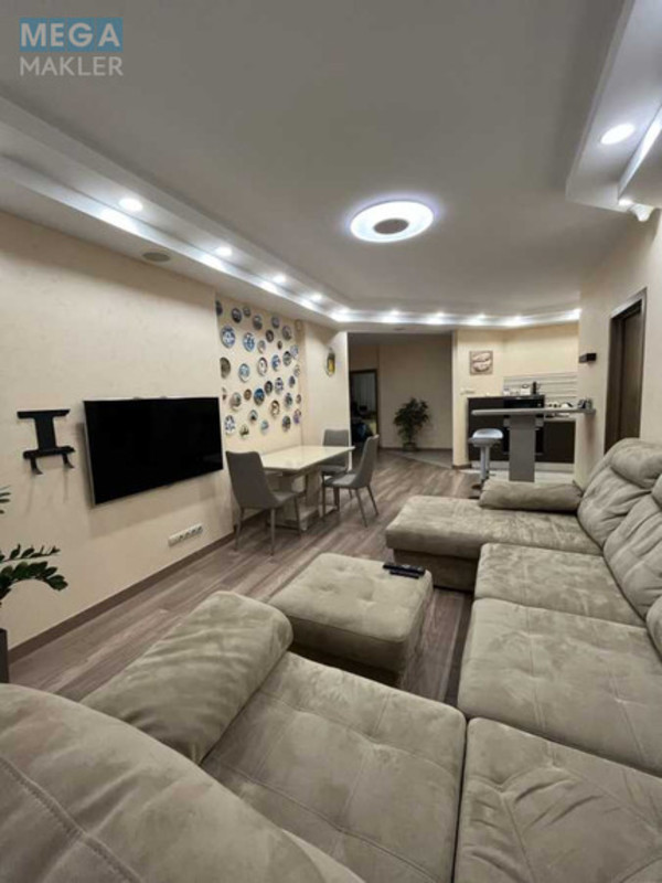 Продаж 3 кімнатної квартири (107/55/22), 2 пов. 23 пов. будинку, <a class="location-link" href="/kotsyubinskoe/" title="Недвижимость Коцюбинське">Коцюбинське</a>, Пономарьова, 26 (изображение 1)
