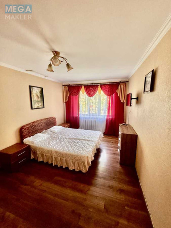 Оренда 1 кімнатної квартири, <a class="location-link" href="/kiev/" title="Недвижимость Київ">Київ</a>, <a class="location-link" href="/kiev/podolskij/" title="Недвижимость Подільський район">Подільський р-н</a>, Вишгородська вул., 46А (изображение 1)