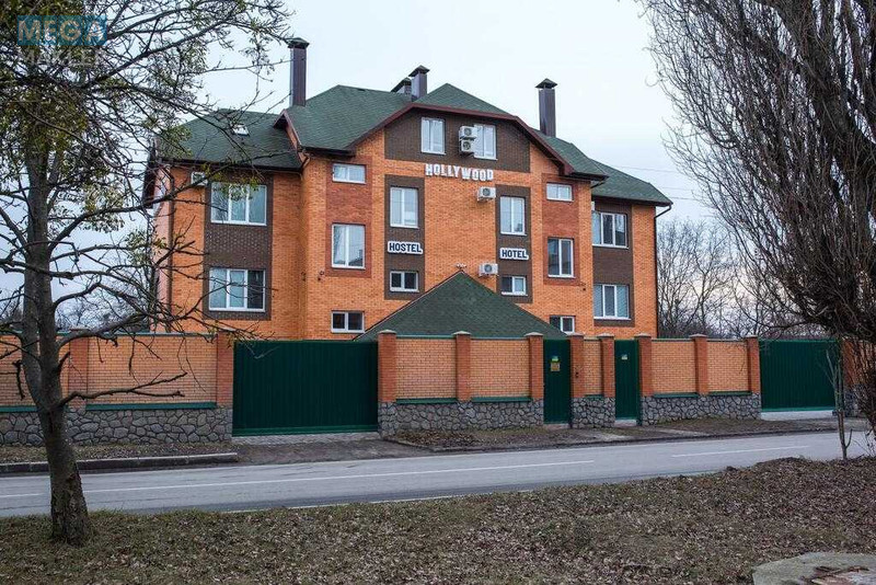 Продаж комерційної нерухомості, 667&nbsp;кв.м, <a class="location-link" href="/kharkov/" title="Недвижимость Харків">Харків</a>, <a class="location-link" href="/kharkov/ordzhonikidzevskij/" title="Недвижимость Індустріальний (Орджонікідзевський) район">Індустріальний (Орджонікідзевський) р-н</a>, Героїв Харкова, 1 (изображение 1)