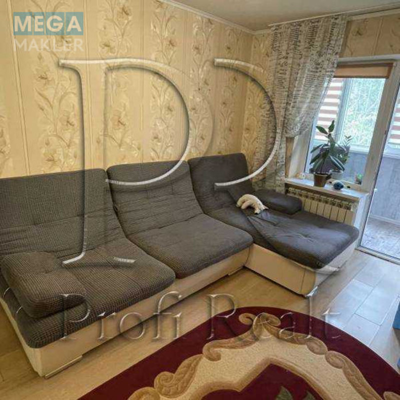 Продаж 1 кімнатної квартири (30/16/7), 1 пов. 9 пов. будинку, <a class="location-link" href="/kiev/" title="Недвижимость Київ">Київ</a>, <a class="location-link" href="/kiev/svyatoshinskij/" title="Недвижимость Святошинський район">Святошинський р-н</a>, Симиренка вулиця, 20А (изображение 1)