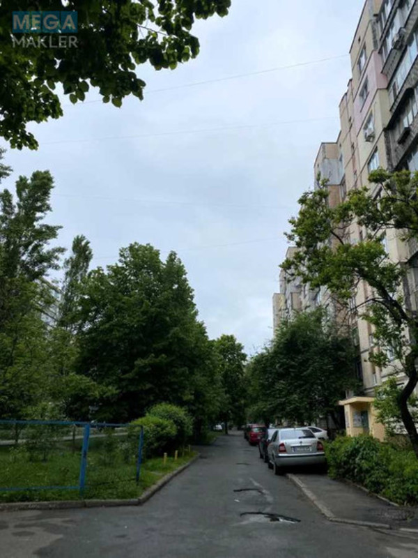 Продаж 2 кімнатної квартири (54/30,5/8), 3 пов. 9 пов. будинку, <a class="location-link" href="/kiev/" title="Недвижимость Київ">Київ</a>, <a class="location-link" href="/kiev/svyatoshinskij/" title="Недвижимость Святошинський район">Святошинський р-н</a>, Чистяківська вул., 7 (изображение 1)