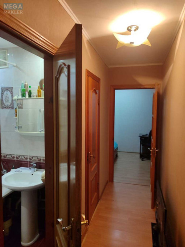 Продаж 2 кімнатної квартири (52/34/8,4), 10 пов. 10 пов. будинку, <a class="location-link" href="/kiev/" title="Недвижимость Київ">Київ</a>, <a class="location-link" href="/kiev/svyatoshinskij/" title="Недвижимость Святошинський район">Святошинський р-н</a>, Леся Курбаса просп., 1б (изображение 1)