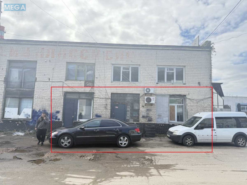 Оренда окремої будівлі/побудови, 57&nbsp;кв.м, <a class="location-link" href="/kiev/" title="Недвижимость Київ">Київ</a>, <a class="location-link" href="/kiev/solomenskij/" title="Недвижимость Солом'янський район">Солом'янський р-н</a>, Козелецька вул., 1 (изображение 1)