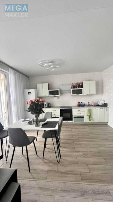 Оренда 1 кімнатної квартири, <a class="location-link" href="/kiev/" title="Недвижимость Київ">Київ</a>, <a class="location-link" href="/kiev/dneprovskij/" title="Недвижимость Дніпровський район">Дніпровський р-н</a>, Князя Романа Мстиславича вул. (изображение 1)