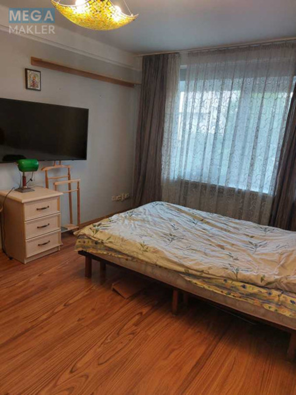 Оренда 1 кімнатної квартири, <a class="location-link" href="/kiev/" title="Недвижимость Київ">Київ</a>, <a class="location-link" href="/kiev/shevchenkovskij/" title="Недвижимость Шевченківський район">Шевченківський р-н</a>, Борщаговская ул., 10А (изображение 1)