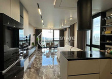 Продаж 3 кімнатної квартири (107/?/33), 19 пов. 26 пов. будинку