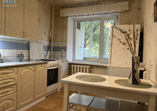 Продаж 1 кімнатної квартири (43/?/8), 2 пов. 14 пов. будинку