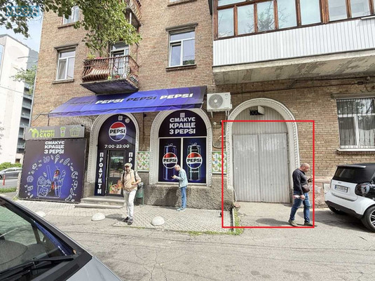 Оренда комерційної нерухомості, 10 кв.м, <a class="location-link" href="/kiev/" title="Недвижимость Київ">Київ</a>, <a class="location-link" href="/kiev/shevchenkovskij/" title="Недвижимость Шевченківський район">Шевченківський р-н</a>, Зоологічна вул., 6 (изображение 1)
