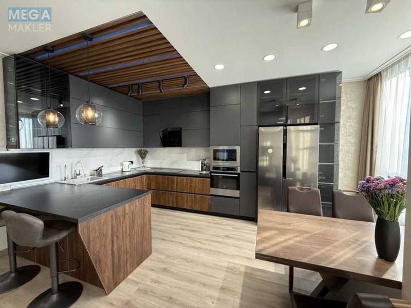 Продаж 3 кімнатної квартири (90/43/22), 23 пов. 24 пов. будинку, <a class="location-link" href="/kiev/" title="Недвижимость Київ">Київ</a>, <a class="location-link" href="/kiev/solomenskij/" title="Недвижимость Солом'янський район">Солом'янський р-н</a>, Солом`янська вул., 20в (изображение 1)