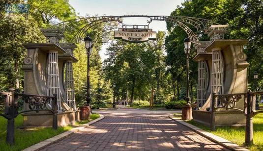 Оренда 3 кімнатної квартири, <a class="location-link" href="/kiev/" title="Недвижимость Київ">Київ</a>, <a class="location-link" href="/kiev/pecherskij/" title="Недвижимость Печерський район">Печерський р-н</a>, Липська вул., 15б (изображение 1)