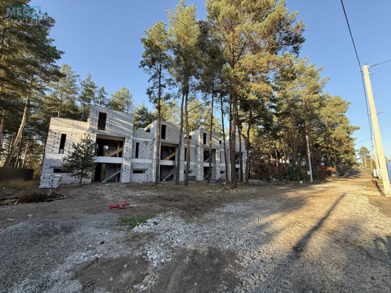 Продаж дома, 3&nbsp;поверху, 143&nbsp;кв.м, 4&nbsp;кімнати, ділянка 2&nbsp;сотки, <a class="location-link" href="/zazimya/" title="Недвижимость Зазим'я">Зазим`я</a>, Підлісна (изображение 1)