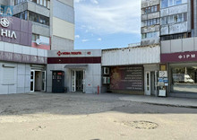 Продаж приміщення у нежитловому будинку, нормальне сост.