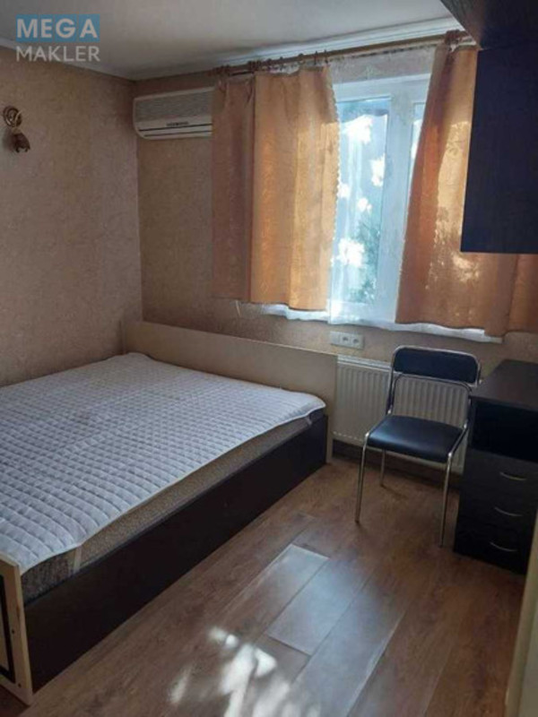 Оренда 1 кімнатної квартири, <a class="location-link" href="/odessa/" title="Недвижимость Одеса">Одеса</a>, <a class="location-link" href="/odessa/kievskij/" title="Недвижимость Київський район">Київський р-н</a>, Сумская, 10а (изображение 1)