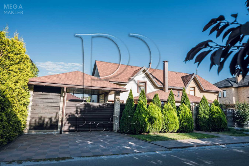 Продаж дома, 2&nbsp;поверху, 133&nbsp;кв.м, 5&nbsp;кімнат, ділянка 6&nbsp;соток, <a class="location-link" href="/petropavlovskaya-borshagovka/" title="Недвижимость Петропавлівська Борщагівка">Петропавлівська Борщагівка</a>, Макарівська вулиця (изображение 1)