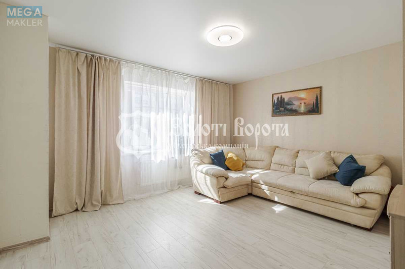 Продаж 2 кімнатної квартири (69/37/18), 6 пов. 10 пов. будинку, <a class="location-link" href="/sofievskaya-borshagovka/" title="Недвижимость Софіївська Борщагівка">Софіївська Борщагівка</a>, прт-т Героїв Небесної сотні, 34 (изображение 1)